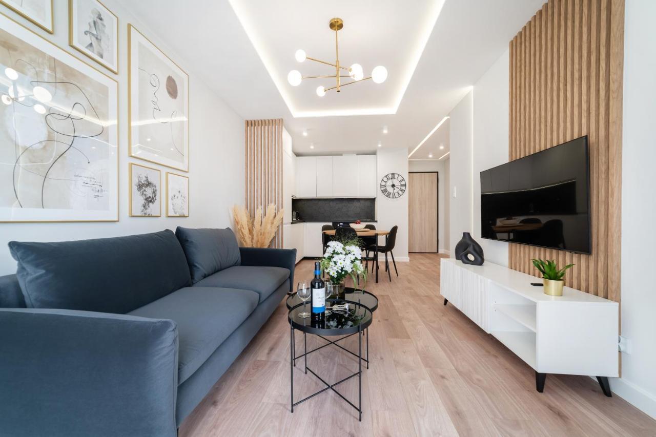 Apartment 56 By The Seaside Gdansk Letnica Luaran gambar
